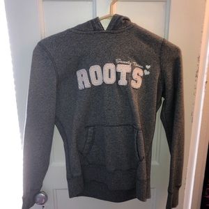 Roots sweater